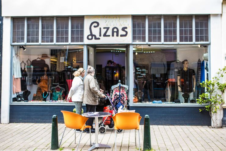 Helemaal droog efficiëntie oog 5 x vintage kleding shoppen | Zeeheldenkwartier, Den Haag